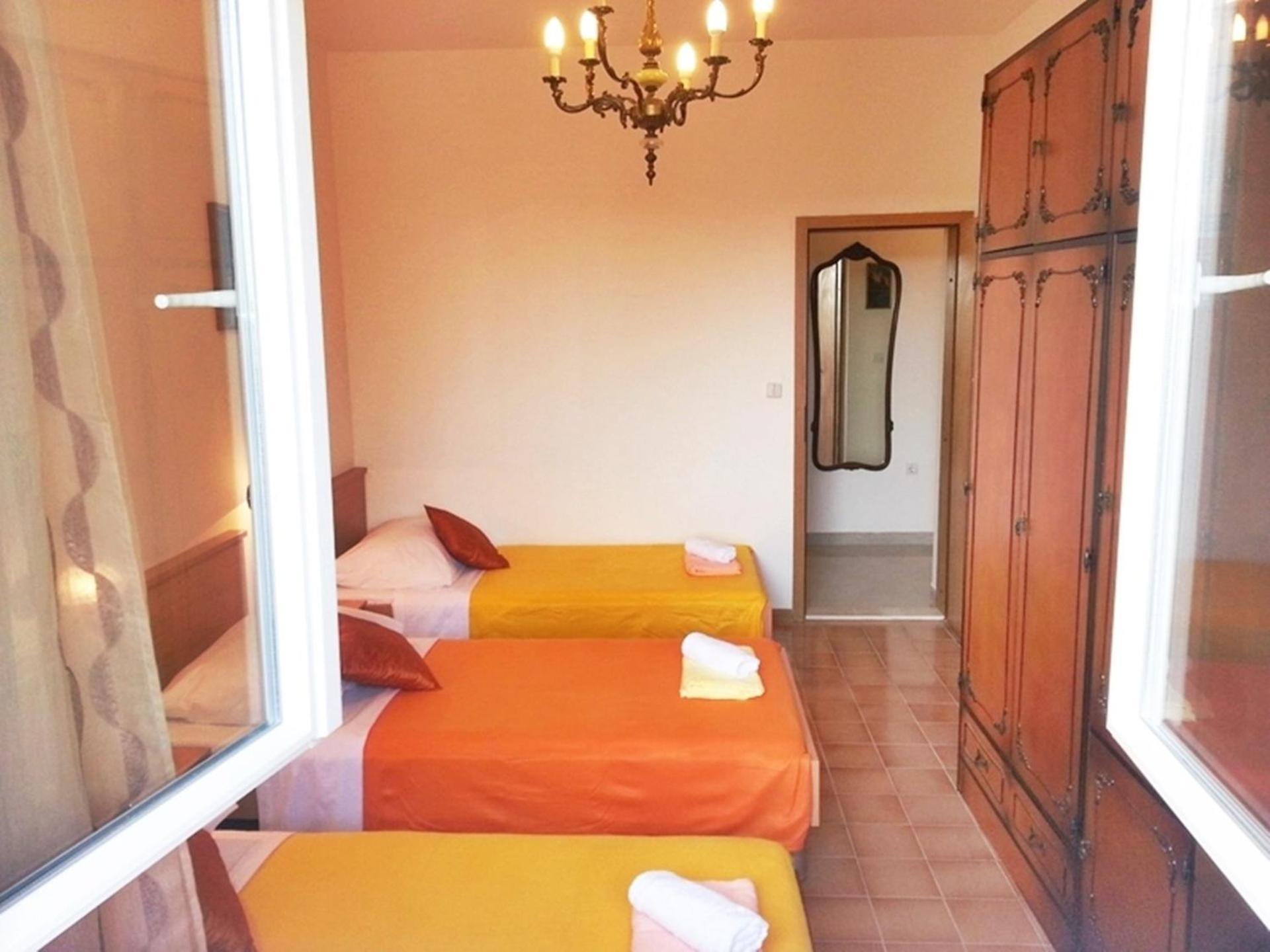 Apartments By The Sea Krilo Jesenice, Omis - 15145 Jesenice  Room photo